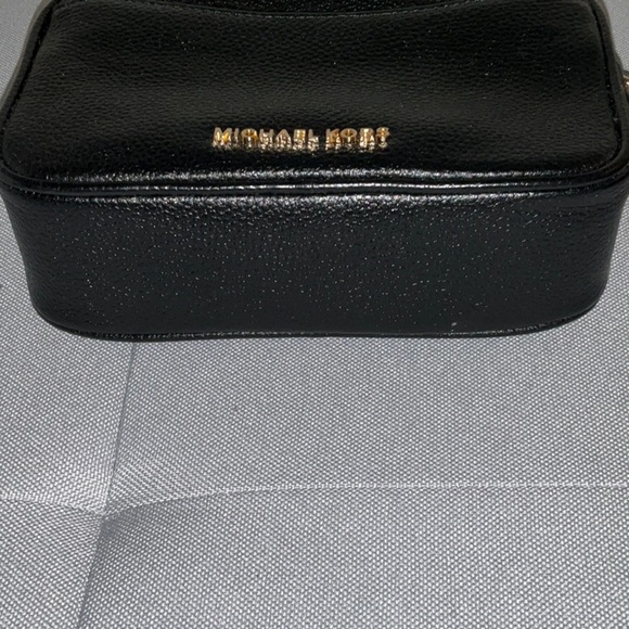 Michael Kors Crossbody Bag - Picture 5 of 5